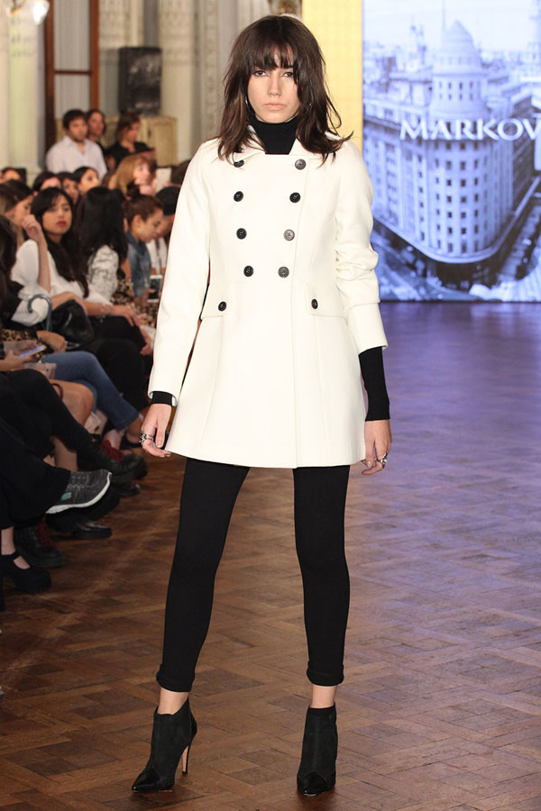 Lookbook - Markova - Desfile